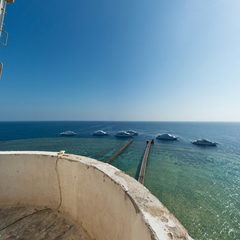 Daedalus reef lighthouse